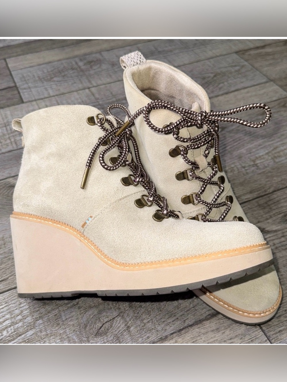 TOMS Melrose Wedge Lace Up Taupe/Stone Bootie